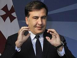 Саакашвили решил вернуть работающих в США грузинских медиков
